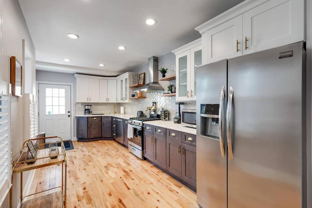 Trendy Fairmount Gem-5 Star Location, Roof Deck, Parking, Gr8 For Families Apartman Philadelphia Kültér fotó